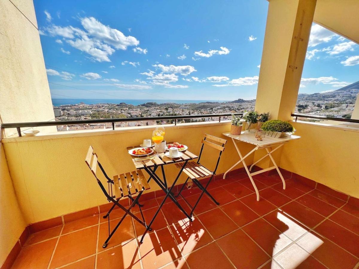 797 Holiday Rentals - Precioso piso para 6 con vista al mar 180 grados Benalmádena Exterior foto
